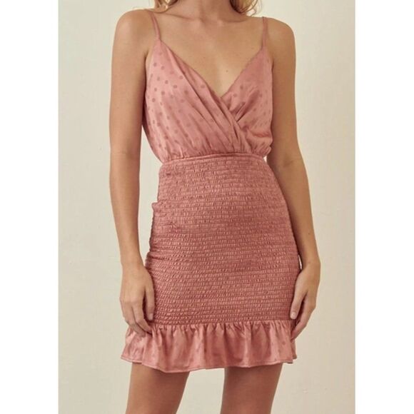 NWT Blue Blush Elastic Body Ruffle Hem Sleeveless Dress Pink Womens Size Large - Picture 1 of 12